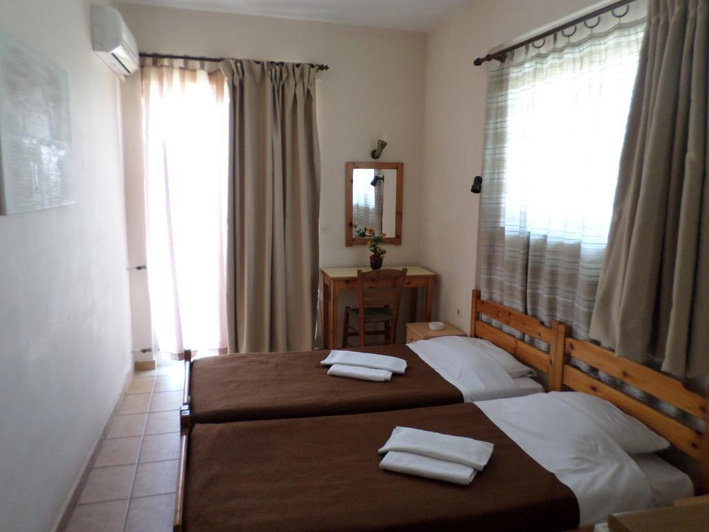 Tina Hotel Chania  ห้อง รูปภาพ