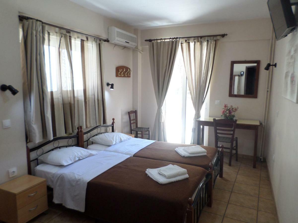 Tina Hotel Chania  ภายนอก รูปภาพ
