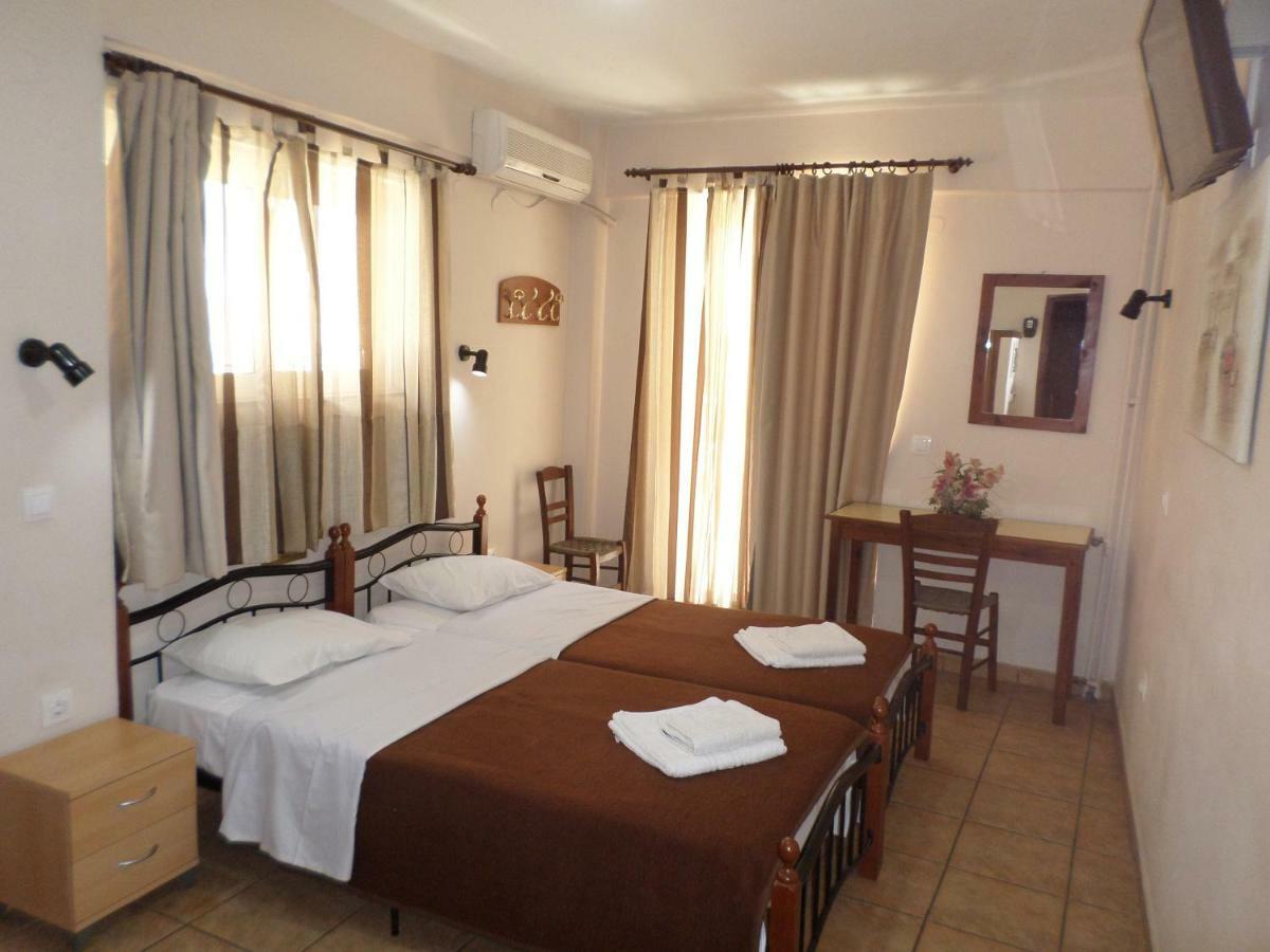 Tina Hotel Chania  ภายนอก รูปภาพ